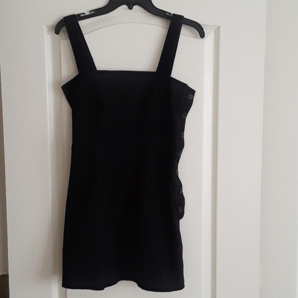 Dress - Picture 4 of 6